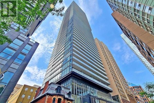 2103 - 15 GRENVILLE STREET