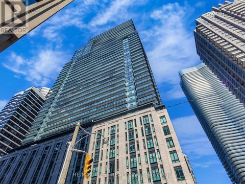 1112 - 955 BAY STREET