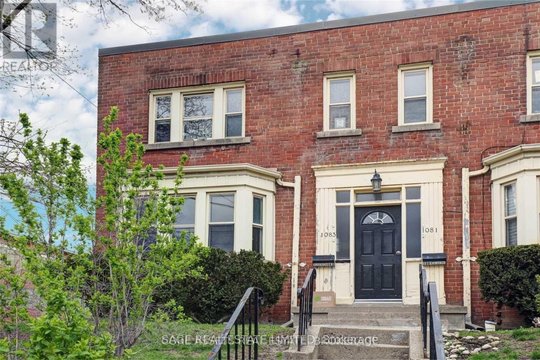 4 - 1083 AVENUE ROAD