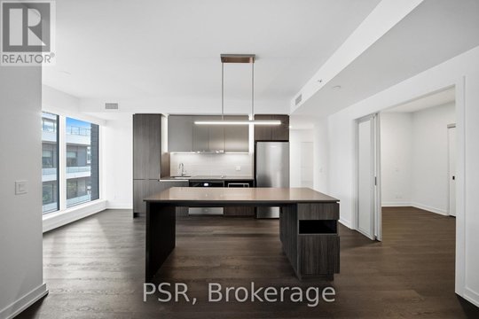 409 - 70 ORDNANCE STREET