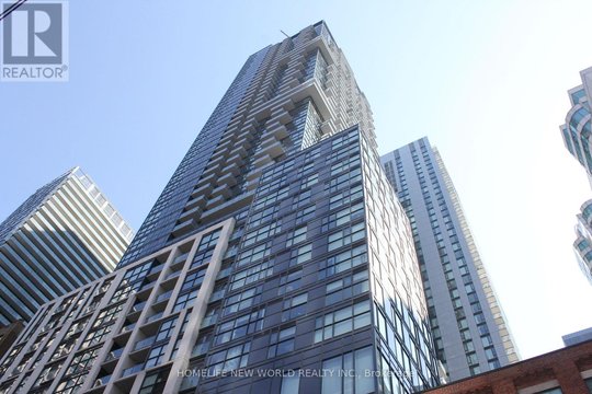 PH106 - 87 PETER STREET