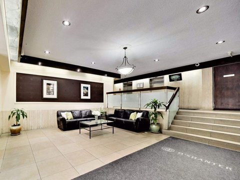660 Briar Hill
