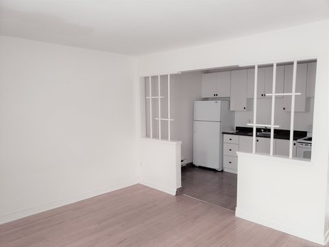 882A Eglinton Avenue West