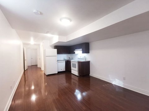 62 New Basement apartments for rent in toronto pet friendly for Small Space