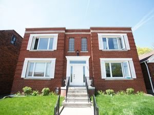 942 Avenue Road