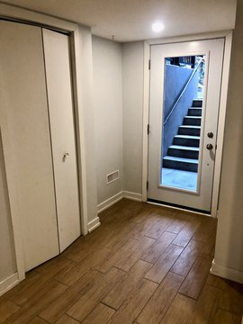 98 Montrose Avenue