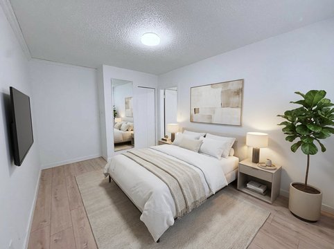 2121 Wall Street