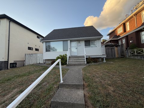 2193 Bonaccord Drive