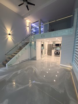 963 Expo Boulevard