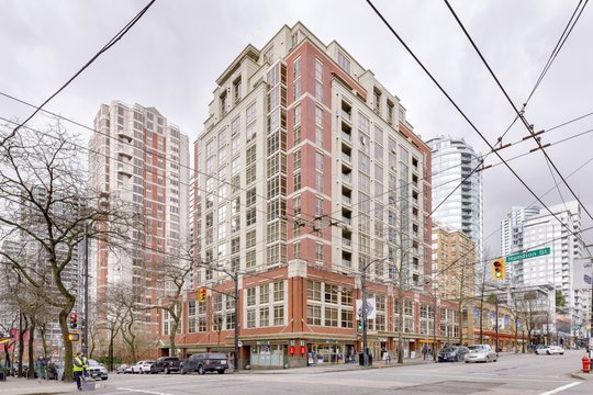 819 Hamilton Street