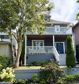 East 17th Avenue