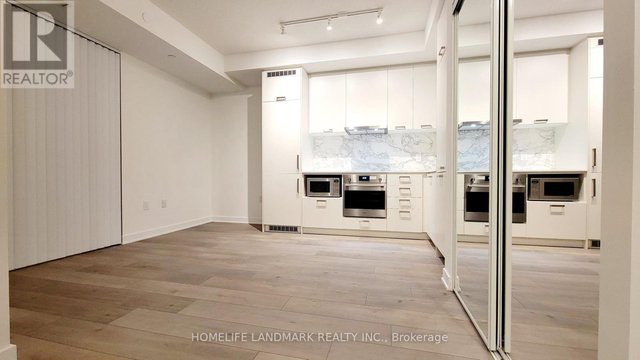 1003 - 10 HONEYCRISP CRESCENT