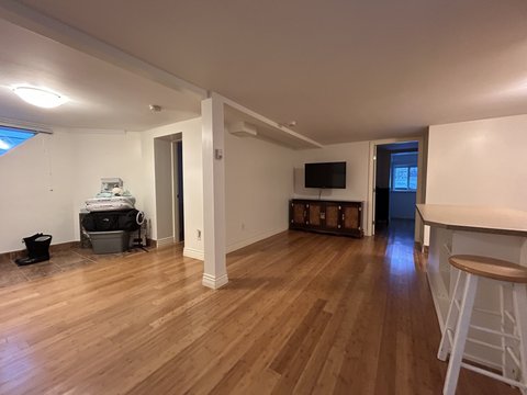 1088 Foster Street